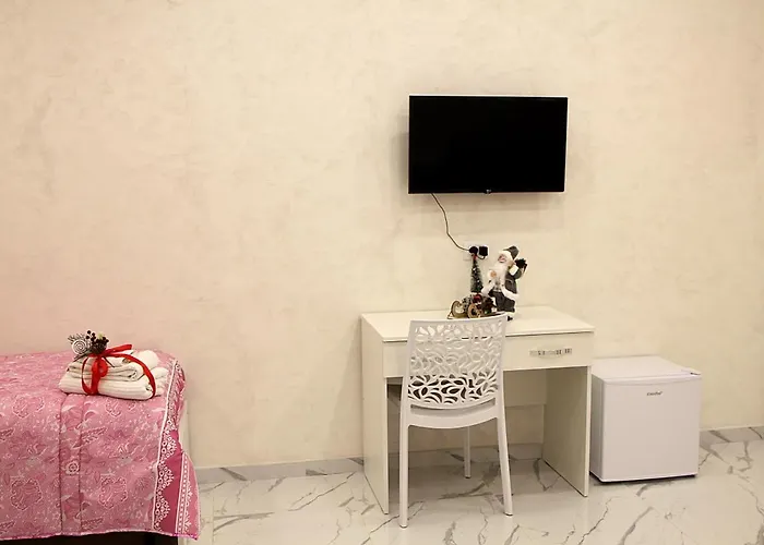 לינה וארוחת בוקר Catalea 3*