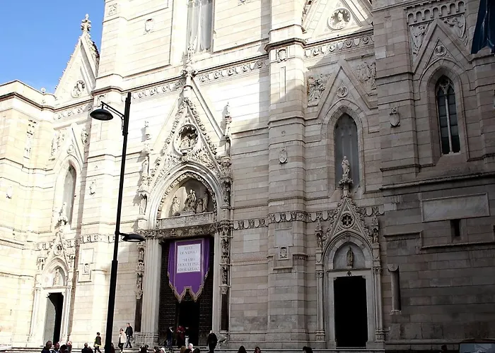 לינה וארוחת בוקר Catalea 3*