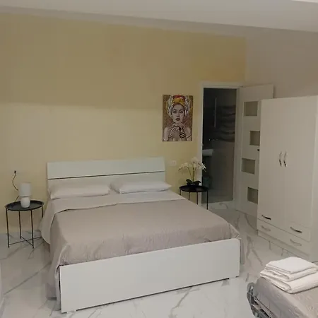 Bed & Breakfast Catalea Naples